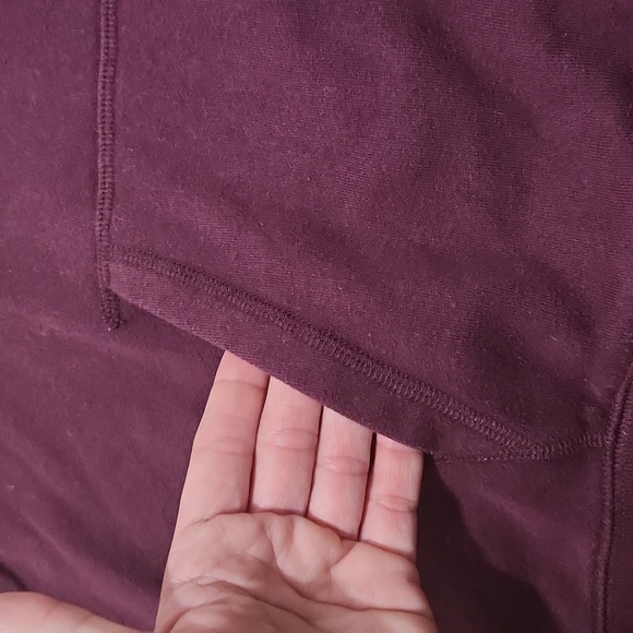 PINK Victoria’s Secret embroidered logo hoodie burgundy size medium - Picture 5 of 6